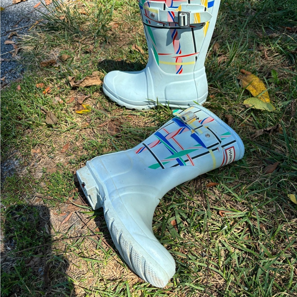 Hunter Kids Light Blue Patterned Rain Boots - Picture 7 of 9